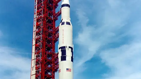 https:danielmarin.naukas.com/2017/11/13/medio-siglo-del-lanzamiento-del-primer-saturno-v/ https:danielmarin.naukas.com/2017/11/13/medio-siglo-del-lanzamiento-del-primer-saturno-v/