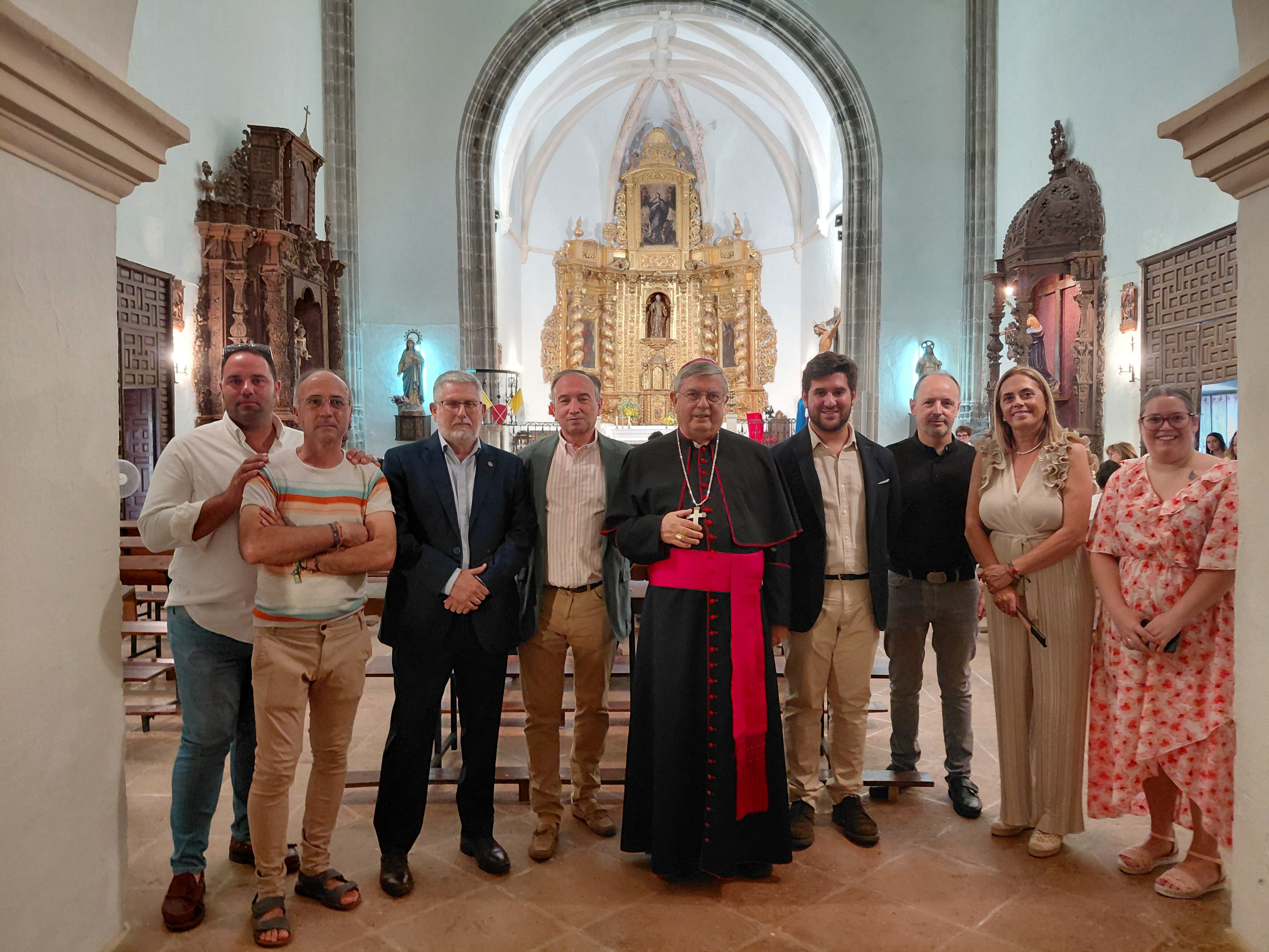 La Junta de Extremadura reafirma en Almendral su compromiso con la protección del patrimonio de los municipios La Junta de Extremadura reafirma en Almendral su compromiso con la protección del patrimonio de los municipios