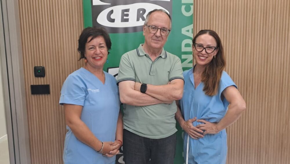 Lucrecia Botella invita a conocer su nueva clínica dental en Torrevieja. Más de 30 años de experiencia para que te preocupes solo de sonreir