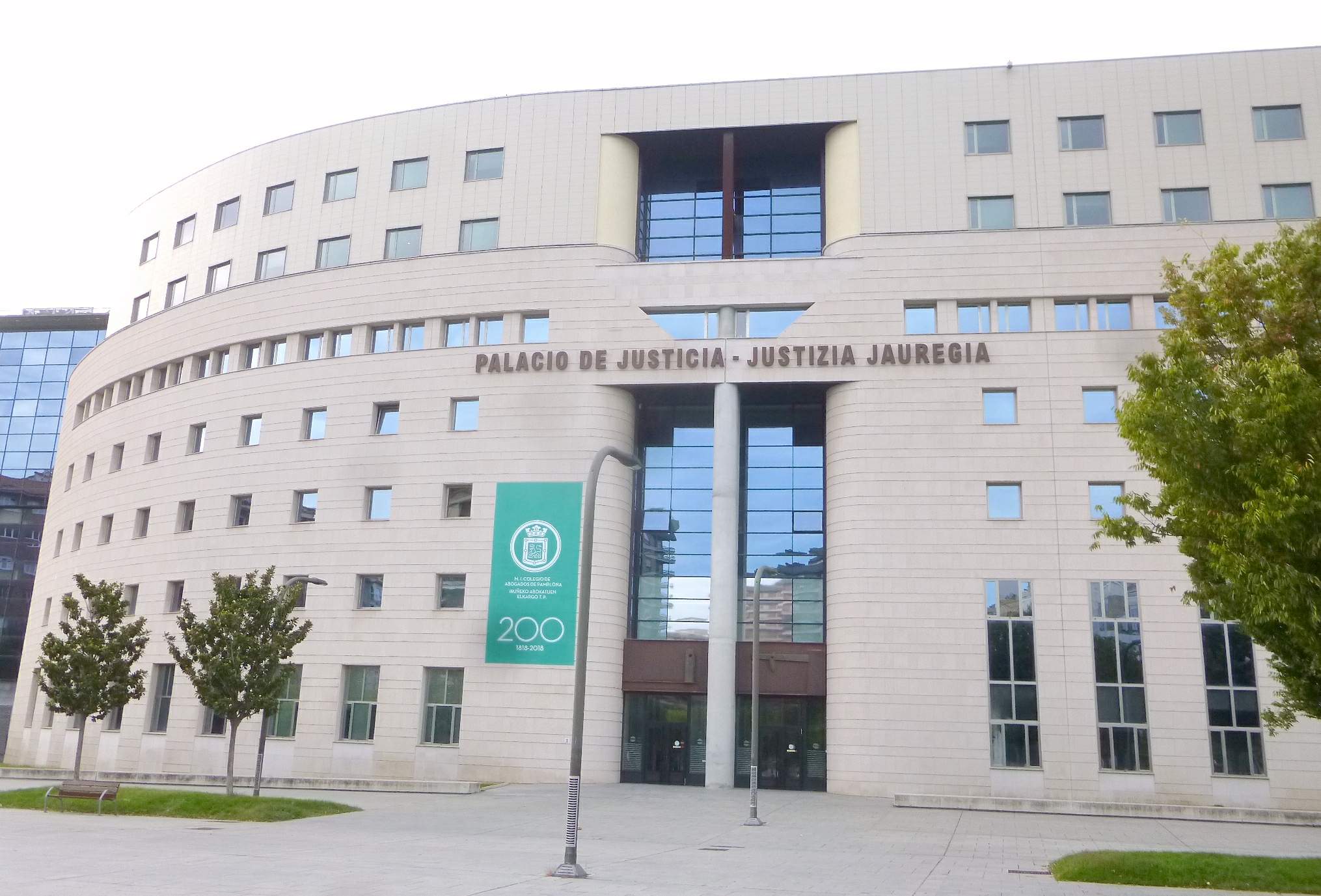 El TSJN confirma la condena a 13 años y 6 meses de prisión a un acusado que violó a una menor de 15 en Pamplona El TSJN confirma la condena a 13 años y 6 meses de prisión a un acusado que violó a una menor de 15 en Pamplona
