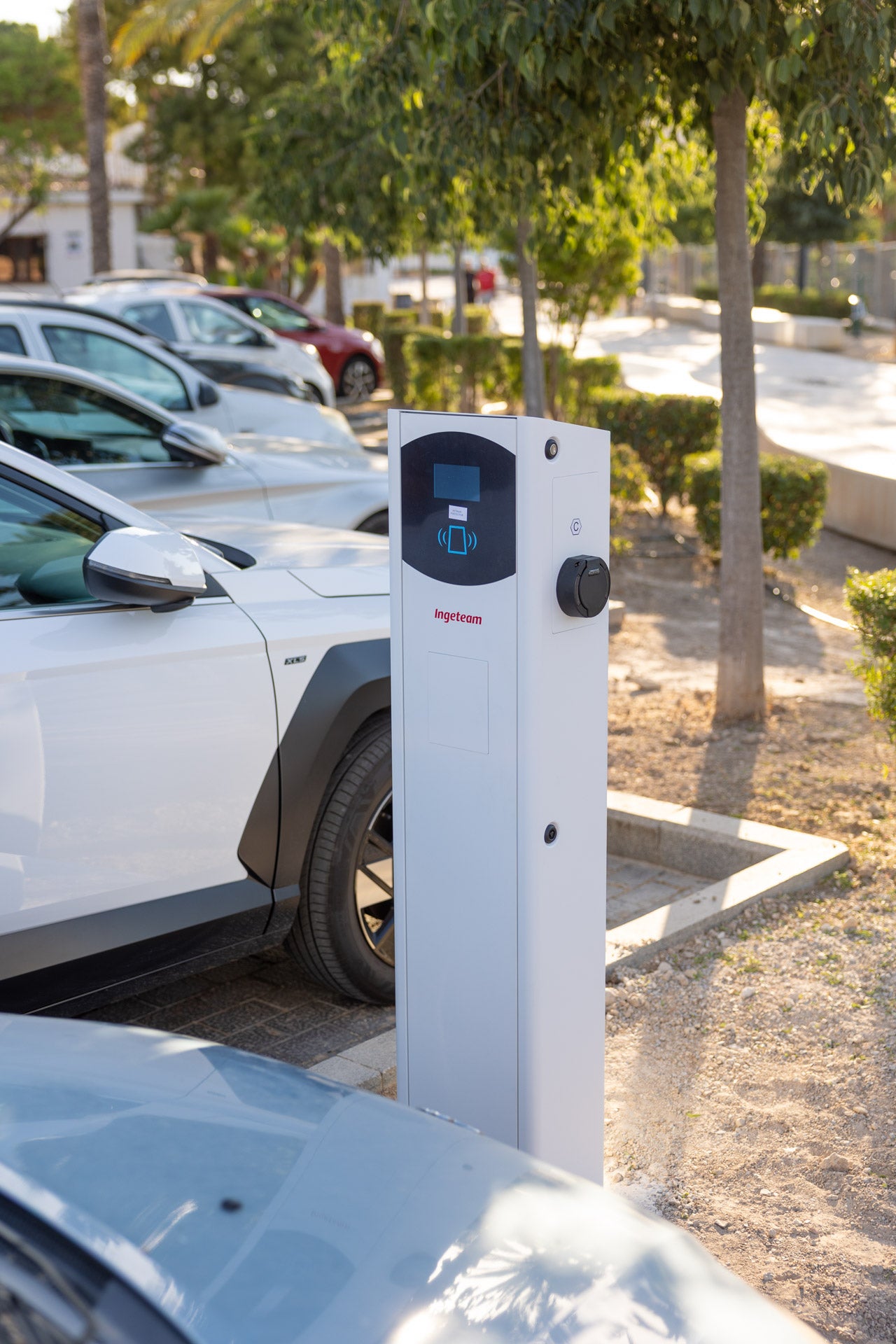 L'Alfàs instala dos nuevos puntos de recarga para vehículos eléctricos con fondos europeos NextGenerationEU L'Alfàs instala dos nuevos puntos de recarga para vehículos eléctricos con fondos europeos NextGenerationEU