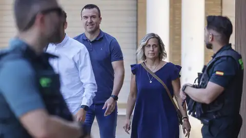 Mompó llega a los juzgados de Catarroja para testificar por segunda vez en la DANA. Mompó llega a los juzgados de Catarroja para testificar por segunda vez en la DANA.