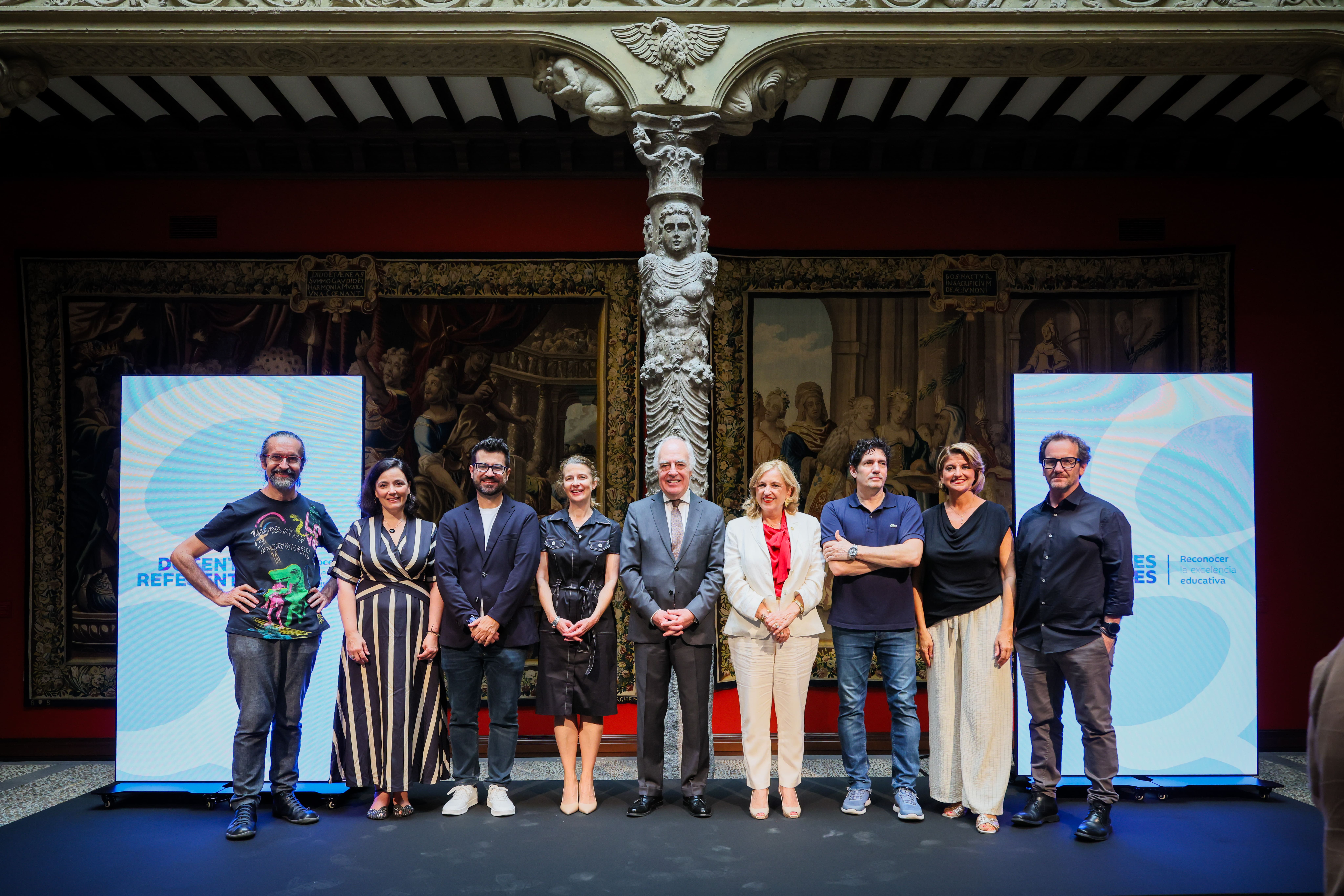 Fundación Ibercaja distingue a cinco 'docentes referentes' Fundación Ibercaja distingue a cinco 'docentes referentes'