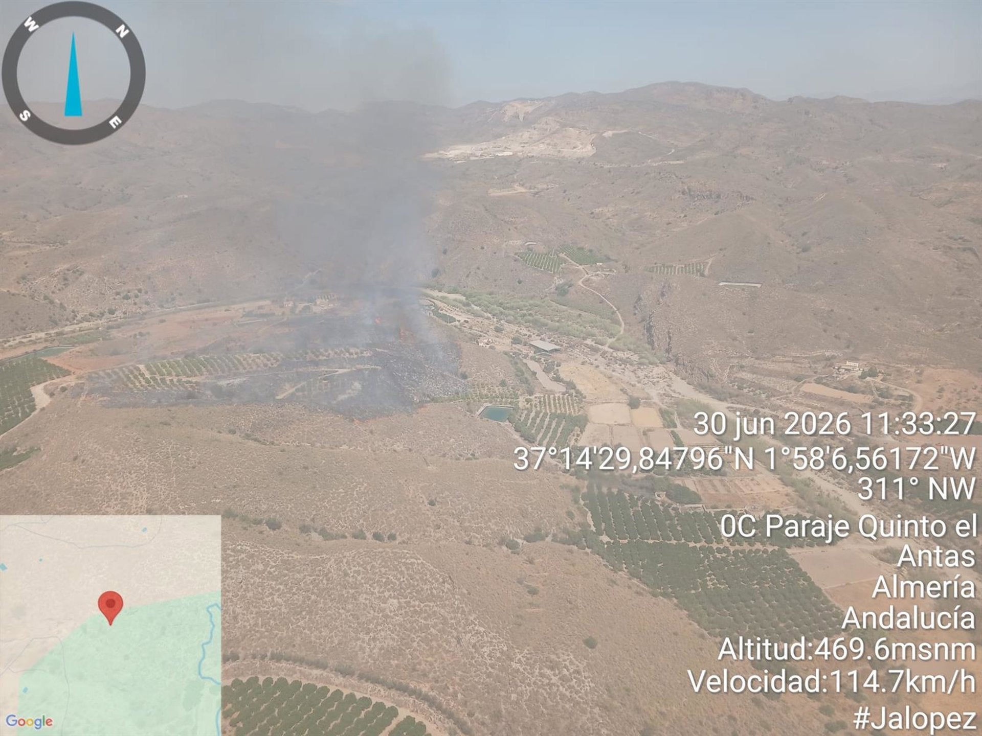 El Infoca moviliza dos helicópteros y un amplio operativo por un incendio forestal en Antas El Infoca moviliza dos helicópteros y un amplio operativo por un incendio forestal en Antas