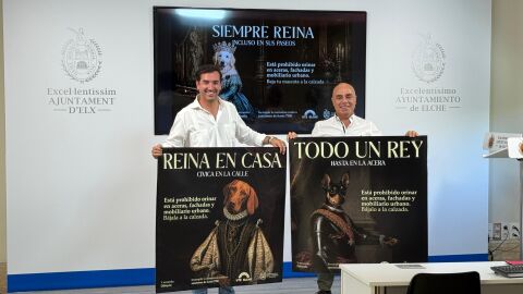 Presentaci&oacute;n en Elche de la campa&ntilde;a de sensibilizaci&oacute;n para que los due&ntilde;os de mascotas impidan que orinen en la acera. 
