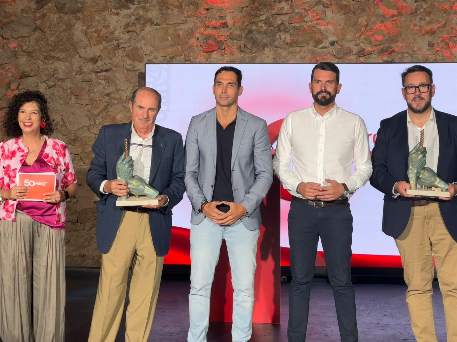 El PSOE de Badajoz celebra los 50 años de su reconstitución y llama a afrontar las municipales "desde la unidad" El PSOE de Badajoz celebra los 50 años de su reconstitución y llama a afrontar las municipales "desde la unidad"