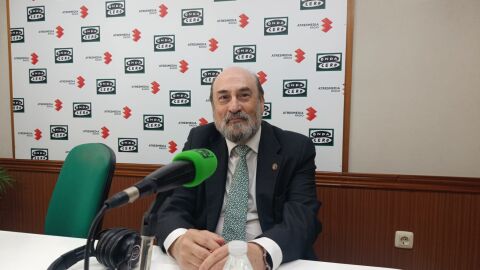 Luis Casero en los estudios de Onda Cero Ciudad Real