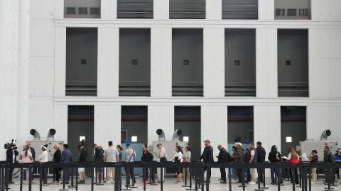 C&aacute;ritas, sorprendida al solicitar la regularizaci&oacute;n "casi un mill&oacute;n" de migrantes: "Ojal&aacute; la mayor&iacute;a lo consigan"