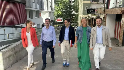 Casares anuncia su candidatura a las primarias del PSOE Casares anuncia su candidatura a las primarias del PSOE