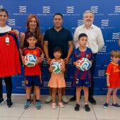 Nuevo Centro entrega los premios de la promoción "Vive el Mundial en Nuevo Centro"
