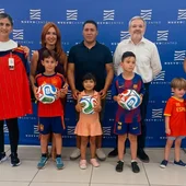 Nuevo Centro entrega los premios de la promoción "Vive el Mundial en Nuevo Centro" Nuevo Centro entrega los premios de la promoción "Vive el Mundial en Nuevo Centro"