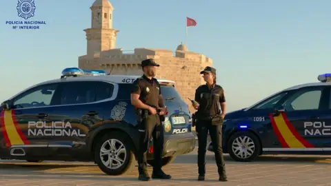 Agentes de la Policía Nacional en Ciutadella Agentes de la Policía Nacional en Ciutadella