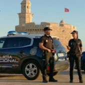 Agentes de la Policía Nacional en Ciutadella