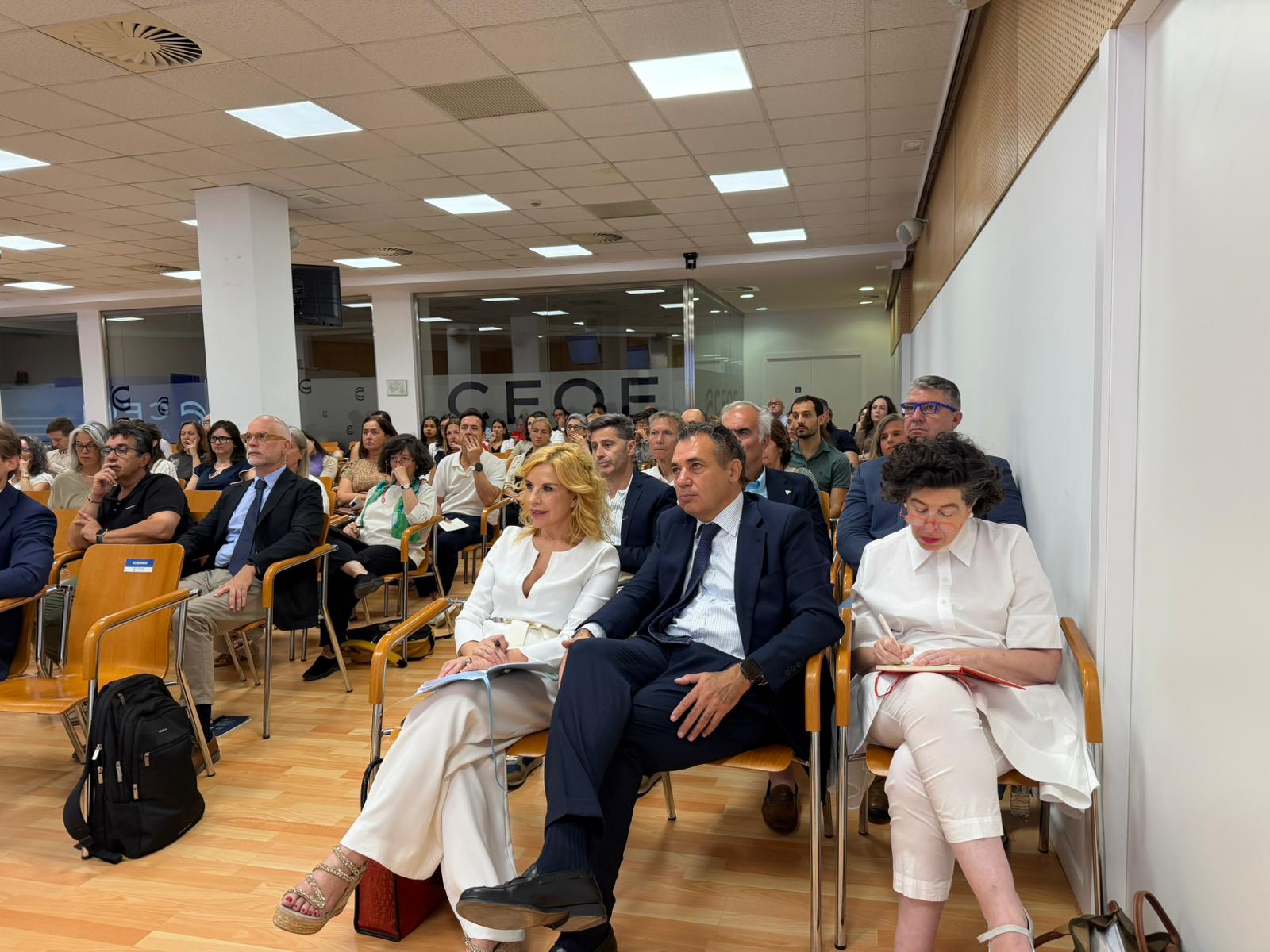 Aragón registra una tasa de absentismo del 7,6% en el primer trimestre Aragón registra una tasa de absentismo del 7,6% en el primer trimestre