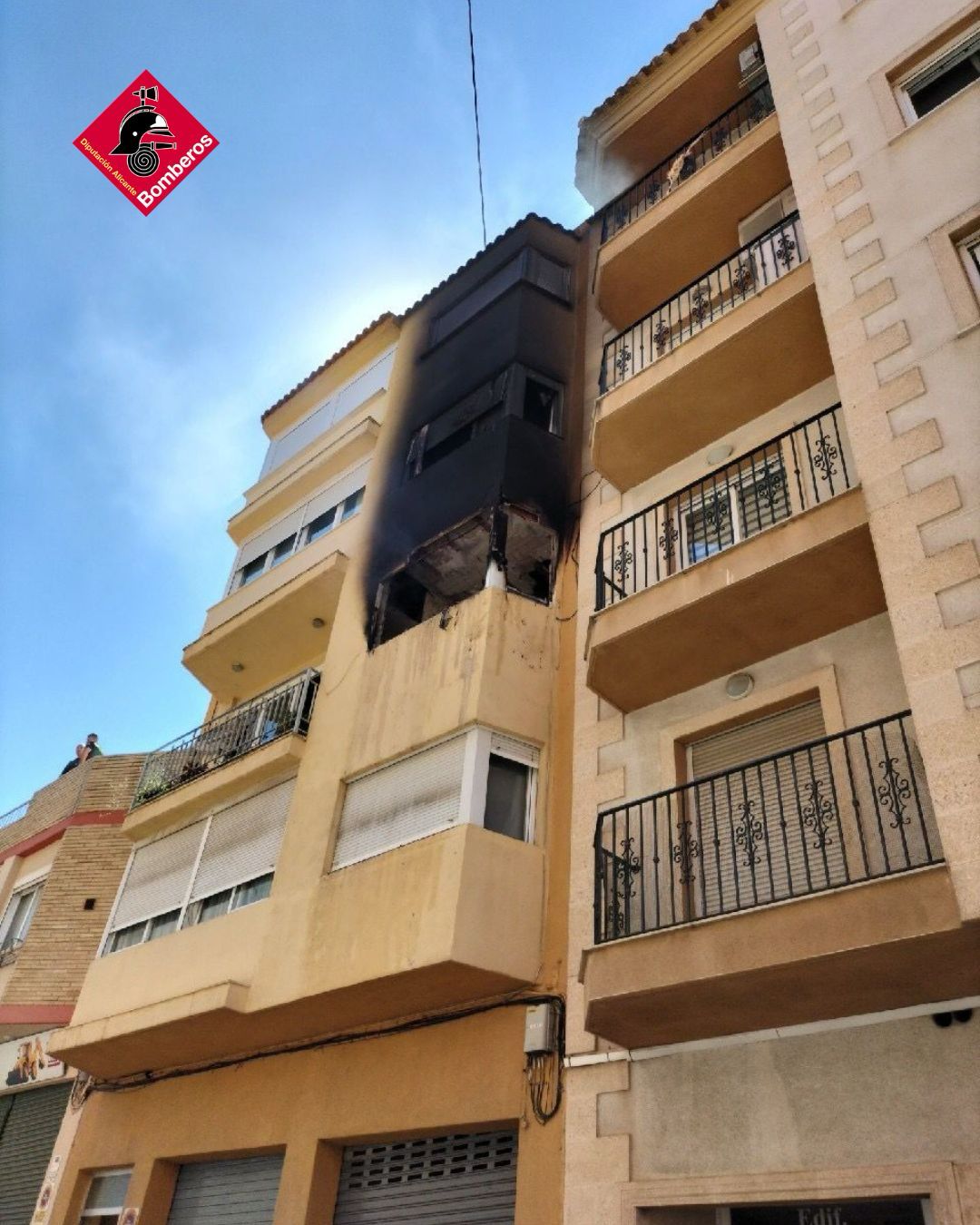 Un hombre fallece en un Incendio en Callosa d´en Sarrià Un hombre fallece en un Incendio en Callosa d´en Sarrià
