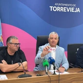 Presentación del calendario de fases para implantar el nuevo servicio de transporte urbano en Torrevieja Presentación del calendario de fases para implantar el nuevo servicio de transporte urbano en Torrevieja