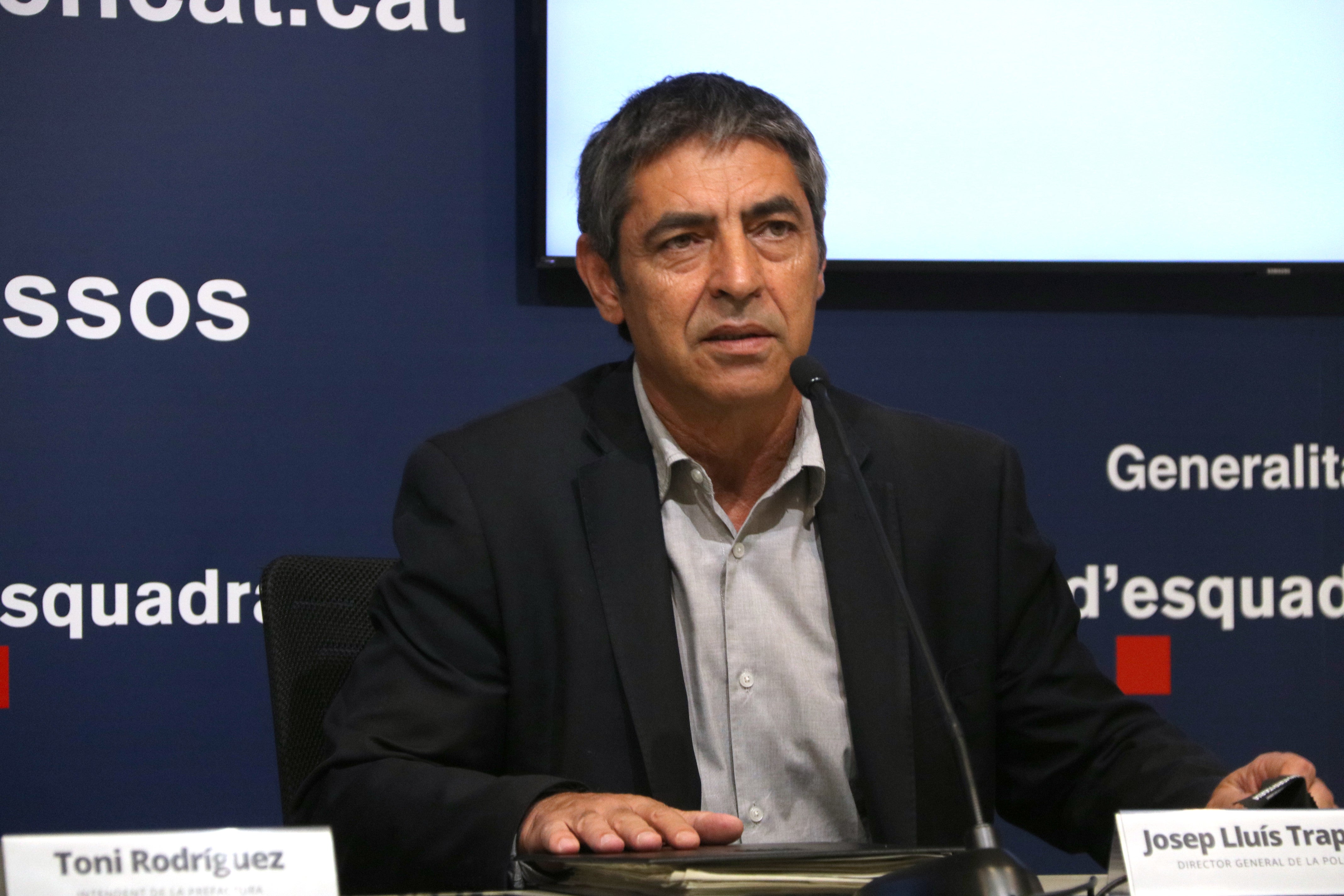 Els Mossos investiguen la mort a trets d’un menor de 15 anys a la Sagrera en un possible conflicte entre bandes Els Mossos investiguen la mort a trets d’un menor de 15 anys a la Sagrera en un possible conflicte entre bandes