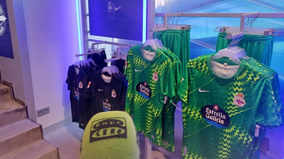 Nuevas camisetas de Nike para los porteros del Deportivo en la Deportienda