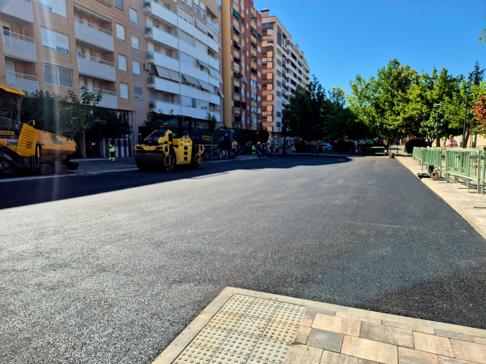 Villena afronta la recta final de las obras de mejora de la calle Ronda Estación Villena afronta la recta final de las obras de mejora de la calle Ronda Estación