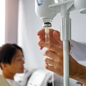 Un paciente recibe quimioterapia Un paciente recibe quimioterapia
