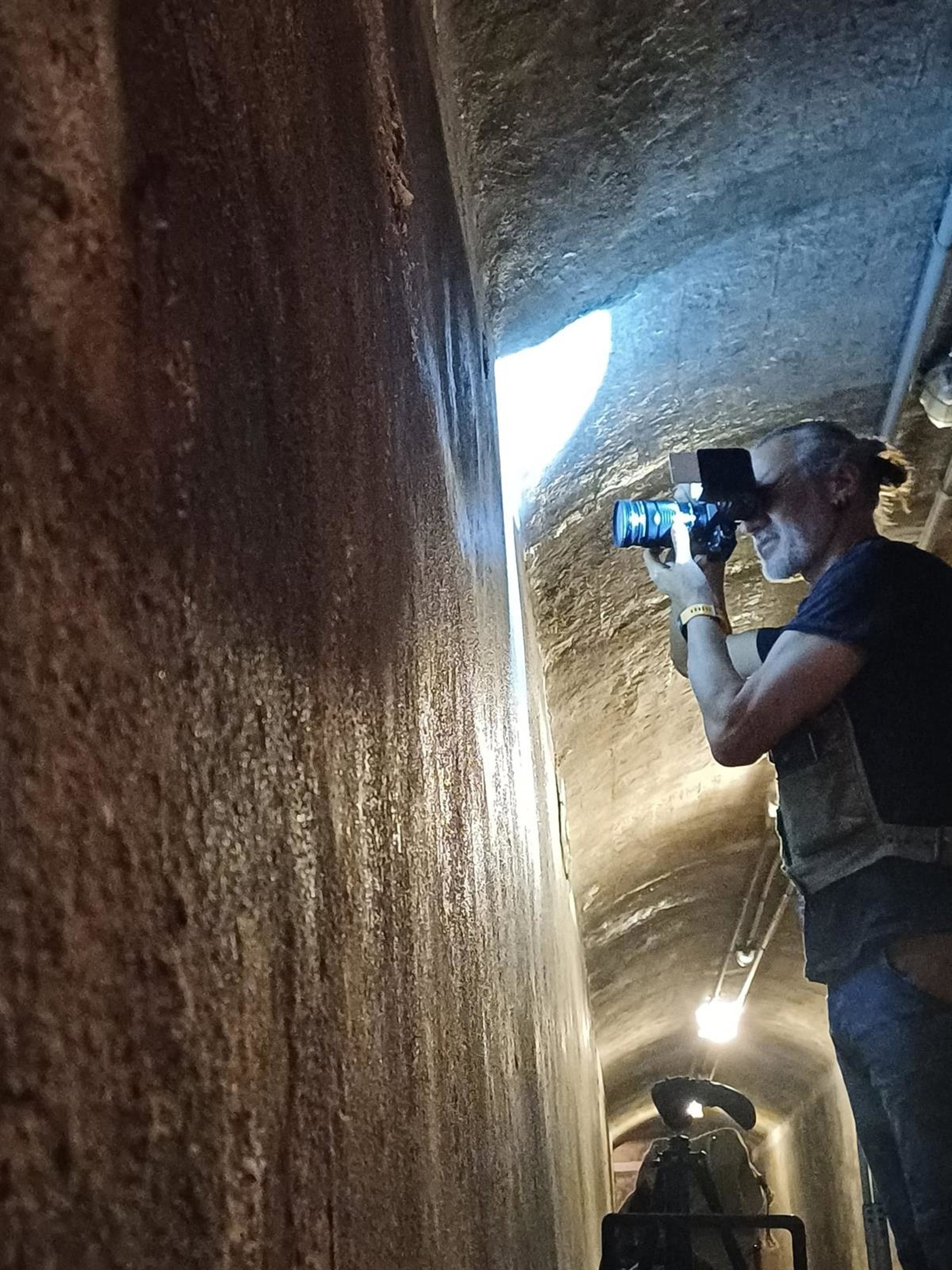 Los 72 grafitis históricos de los Refugios de Almería comienzan su restauración para frenar su deterioro Los 72 grafitis históricos de los Refugios de Almería comienzan su restauración para frenar su deterioro