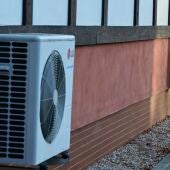 Falten tècnics en plena febre de la climatització