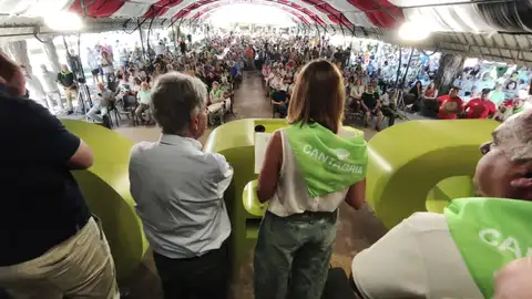 Revilla pide a los militantes apoyar a Paula "a tope" Revilla pide a los militantes apoyar a Paula "a tope"