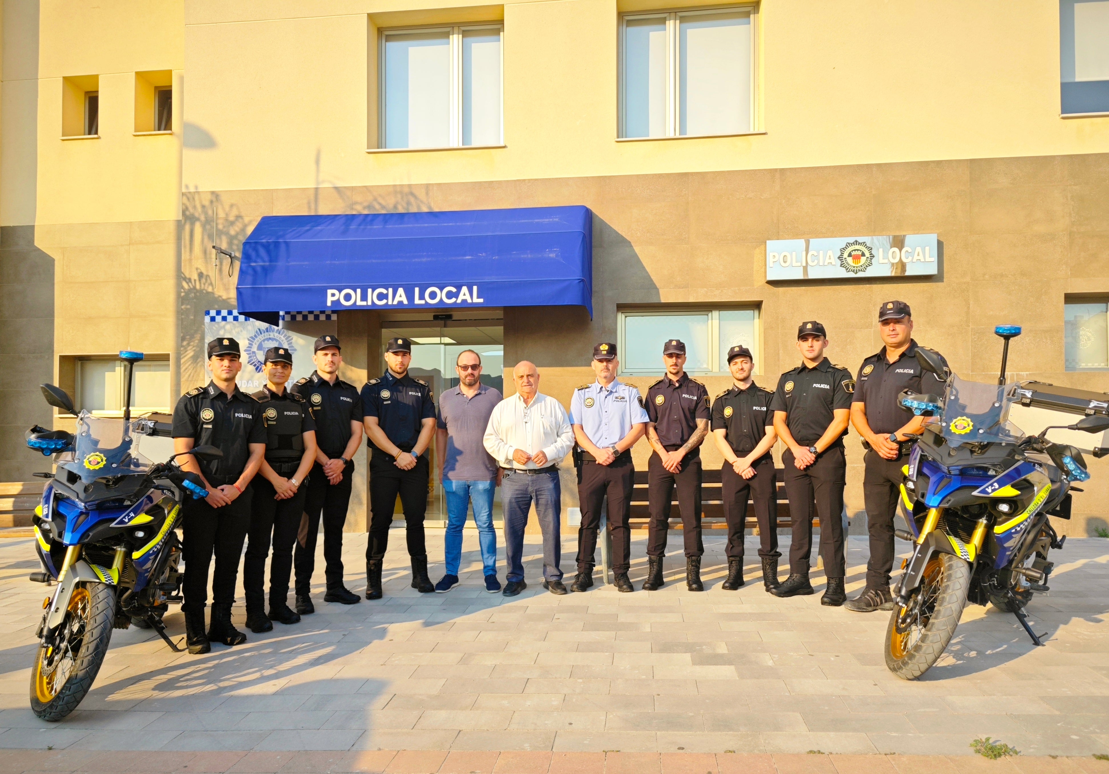 Callosa d’en Sarrià incorpora siete nuevos policías locales y completa la plantilla de agentes al 100% Callosa d’en Sarrià incorpora siete nuevos policías locales y completa la plantilla de agentes al 100%