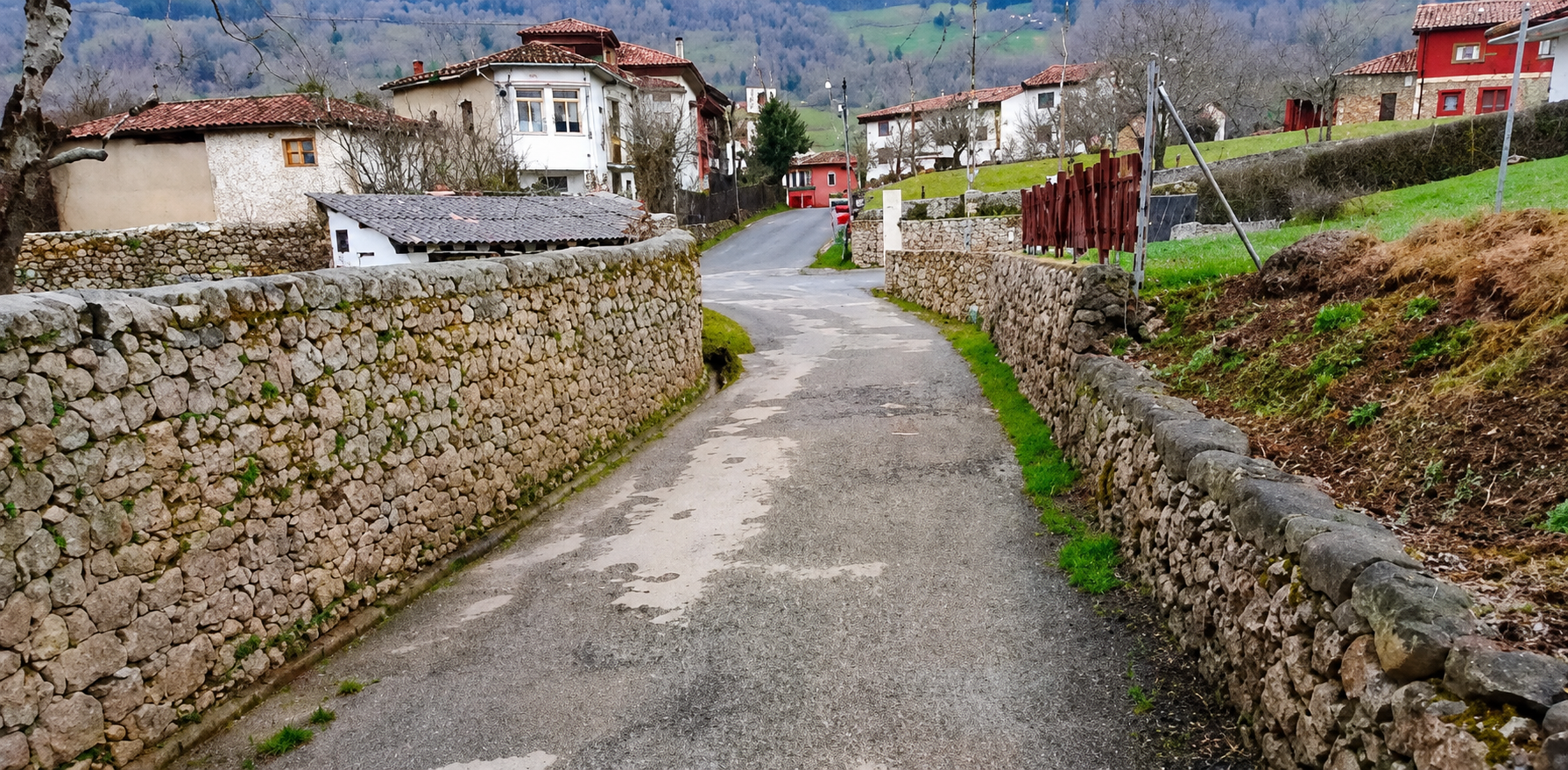 El Gobierno de Asturias adecuará los accesos a El Barru de Miyares, en Piloña, con una inversión de 74.000 euros El Gobierno de Asturias adecuará los accesos a El Barru de Miyares, en Piloña, con una inversión de 74.000 euros