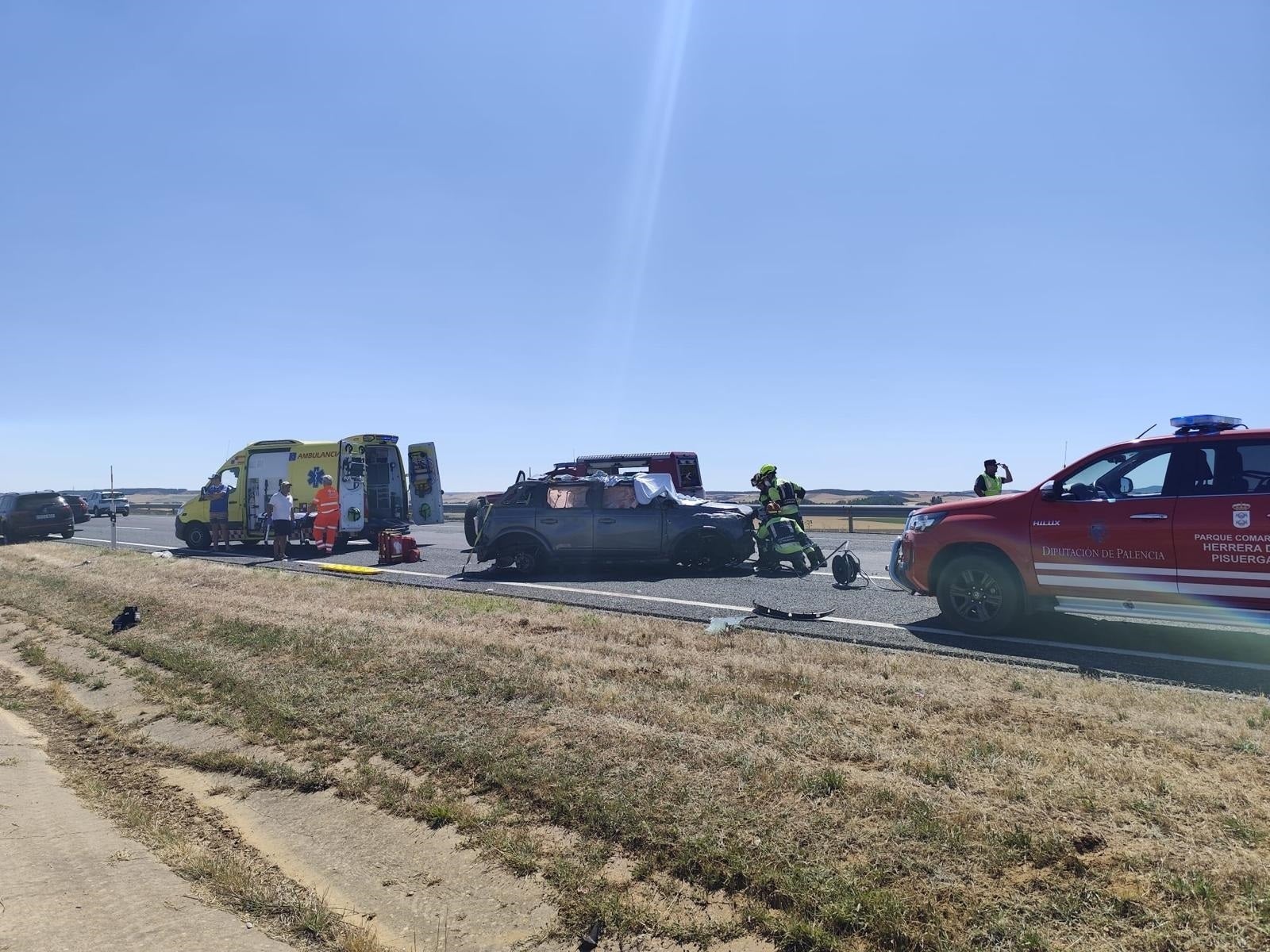 Accidente mortal en Palencia: investigan la somnolencia del conductor como causa del fatal suceso Accidente mortal en Palencia: investigan la somnolencia del conductor como causa del fatal suceso