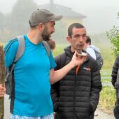 Javier Escudero, compañero de Onda Cero C-LM, y Rafael Gallego, usuario de Asprona