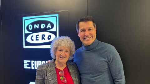 Purificación Titos y Jaime Cantizano en los estudios de Onda Cero Purificación Titos y Jaime Cantizano en los estudios de Onda Cero