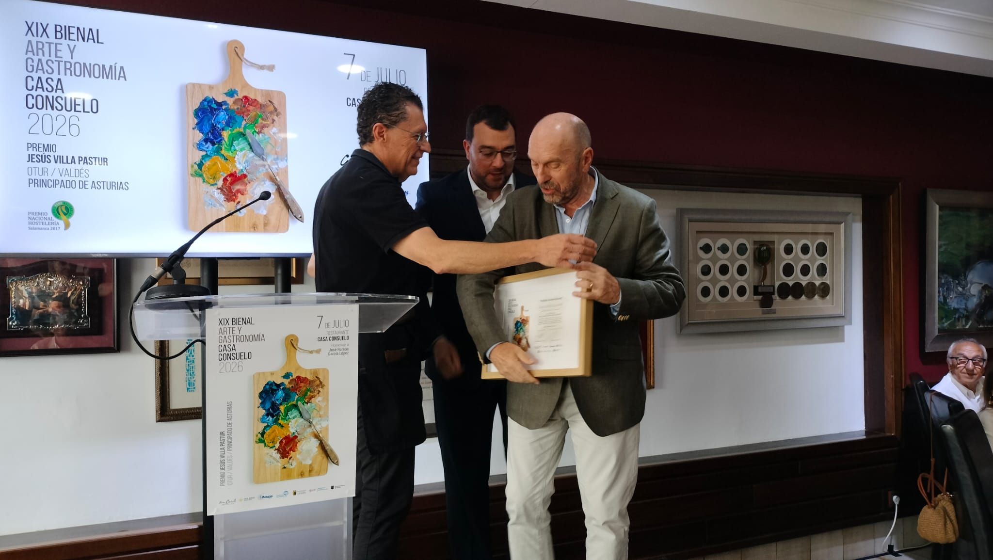 Casa Consuelo celebra una Bienal con sabor a legado y mirada puesta en el centenario. Casa Consuelo celebra una Bienal con sabor a legado y mirada puesta en el centenario.