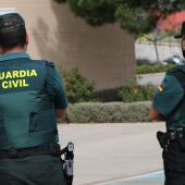 Imagen de Archivo de dos agentes de la Guardia Civil