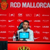 Luis García, en la rueda de prensa de presentación como nuevo entrenador del Real Mallorca. 