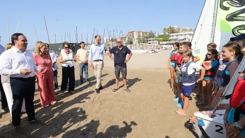 Llorca destaca en Benicàssim la oferta de 14.000 plazas para que los jóvenes disfruten de actividades este verano Llorca destaca en Benicàssim la oferta de 14.000 plazas para que los jóvenes disfruten de actividades este verano