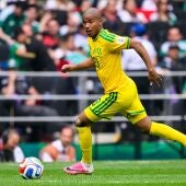 El futbolista Jayden Adams durante un partido del Mundial 2026