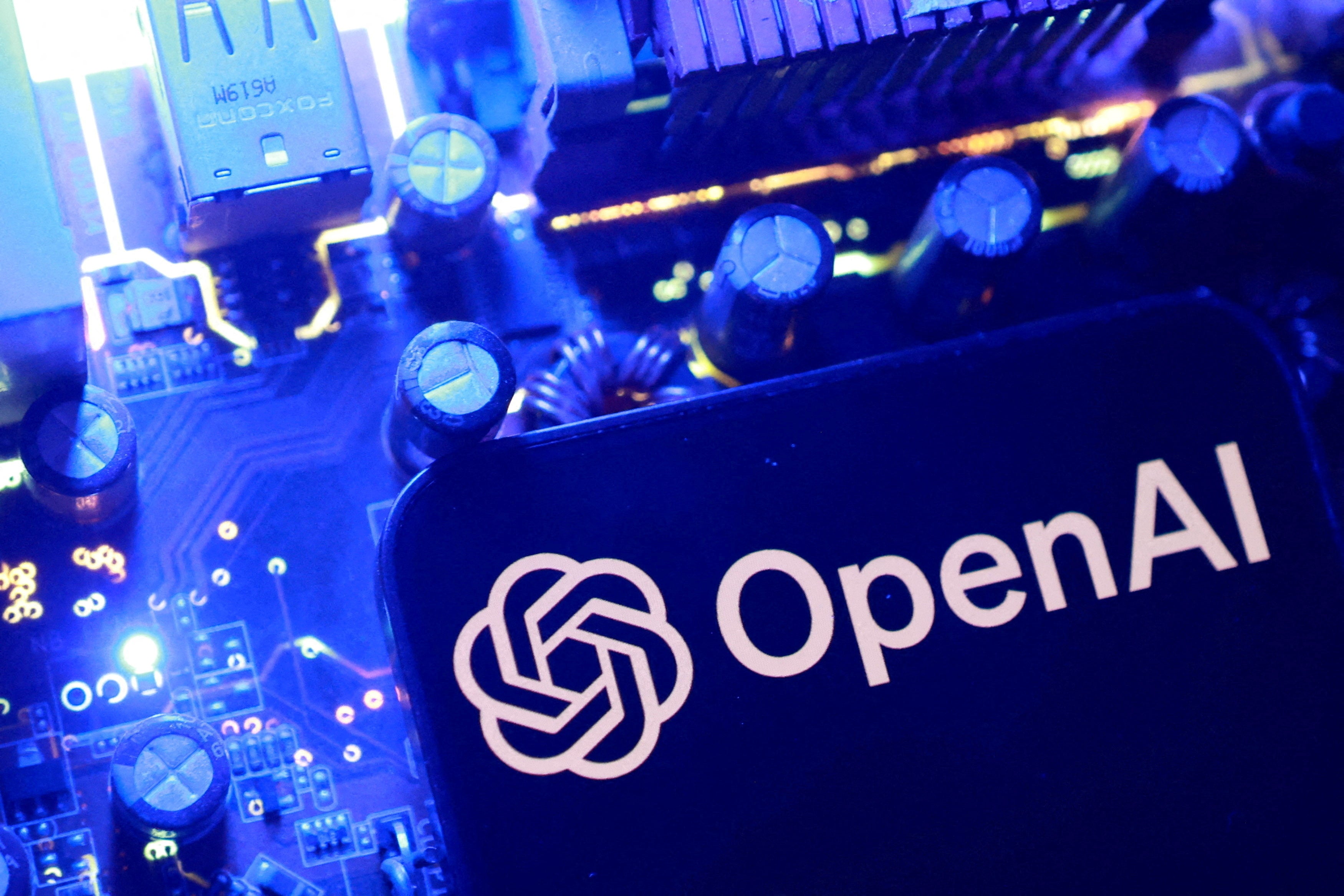 El logotipo de OpenAI en una foto de archivo El logotipo de OpenAI en una foto de archivo