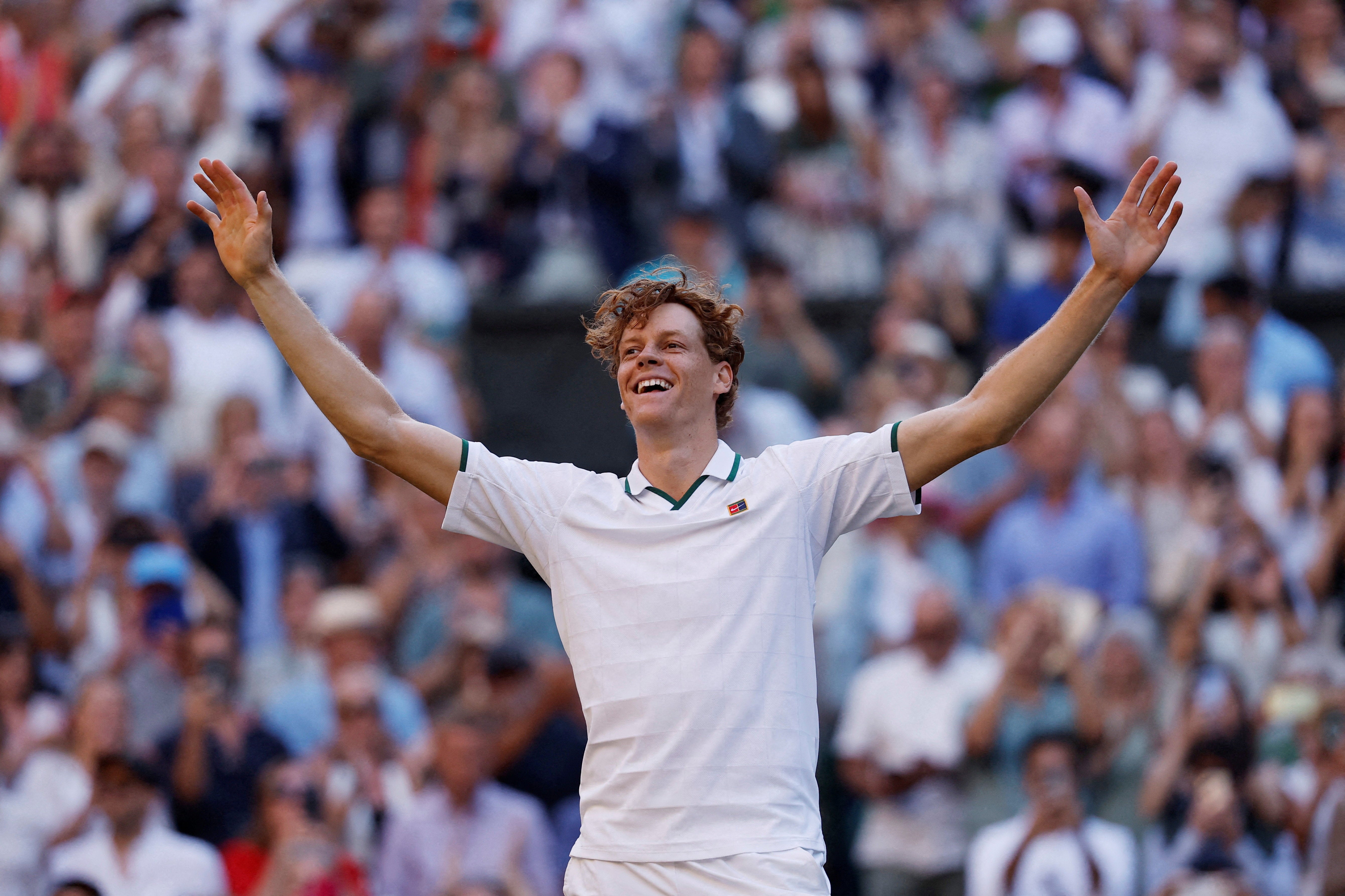 Sinner consigue su segundo Wimbledon consecutivo tras vencer a Zverev Sinner consigue su segundo Wimbledon consecutivo tras vencer a Zverev