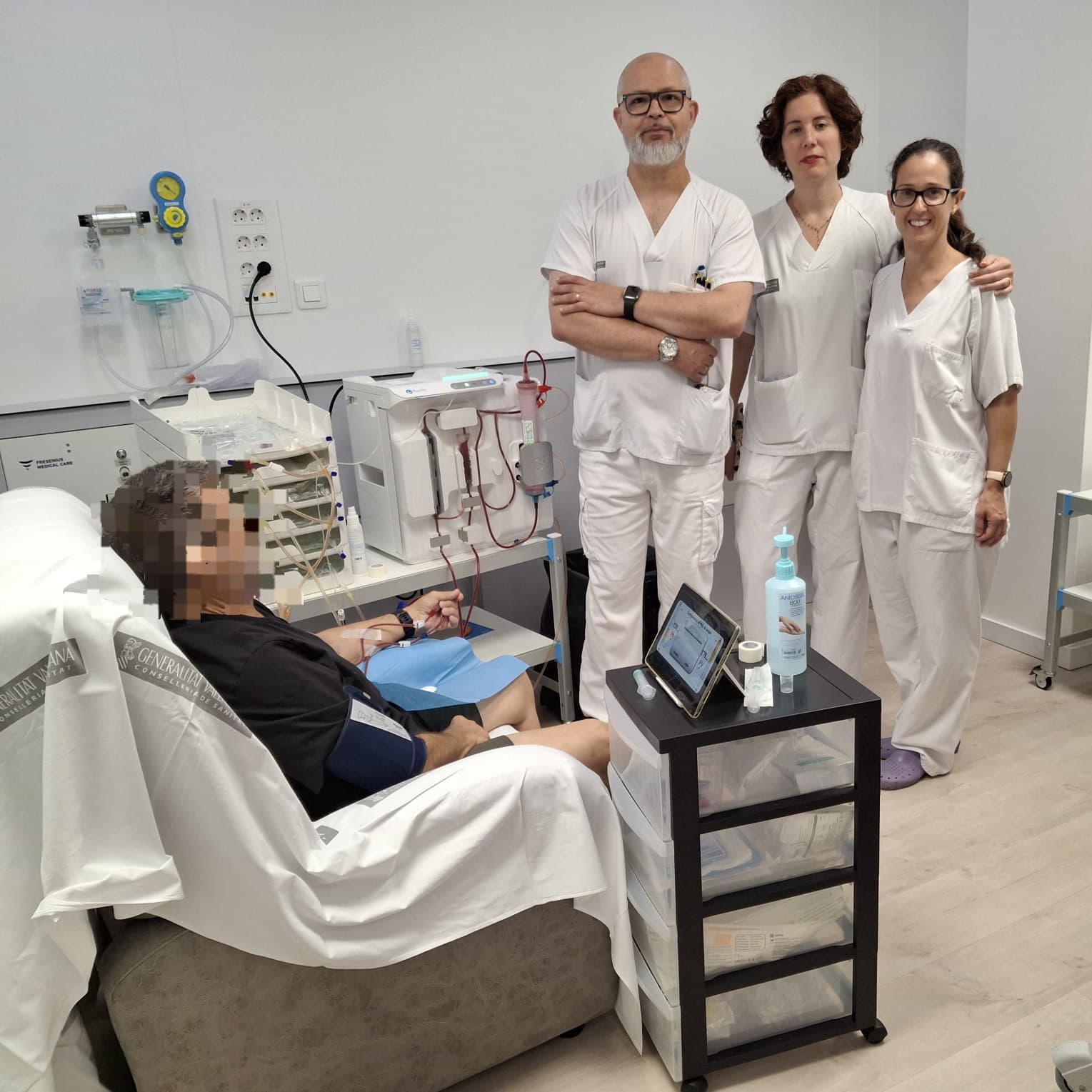 El Hospital General de Elche implantará de manera progresiva la hemodiálisis a domicilio El Hospital General de Elche implantará de manera progresiva la hemodiálisis a domicilio