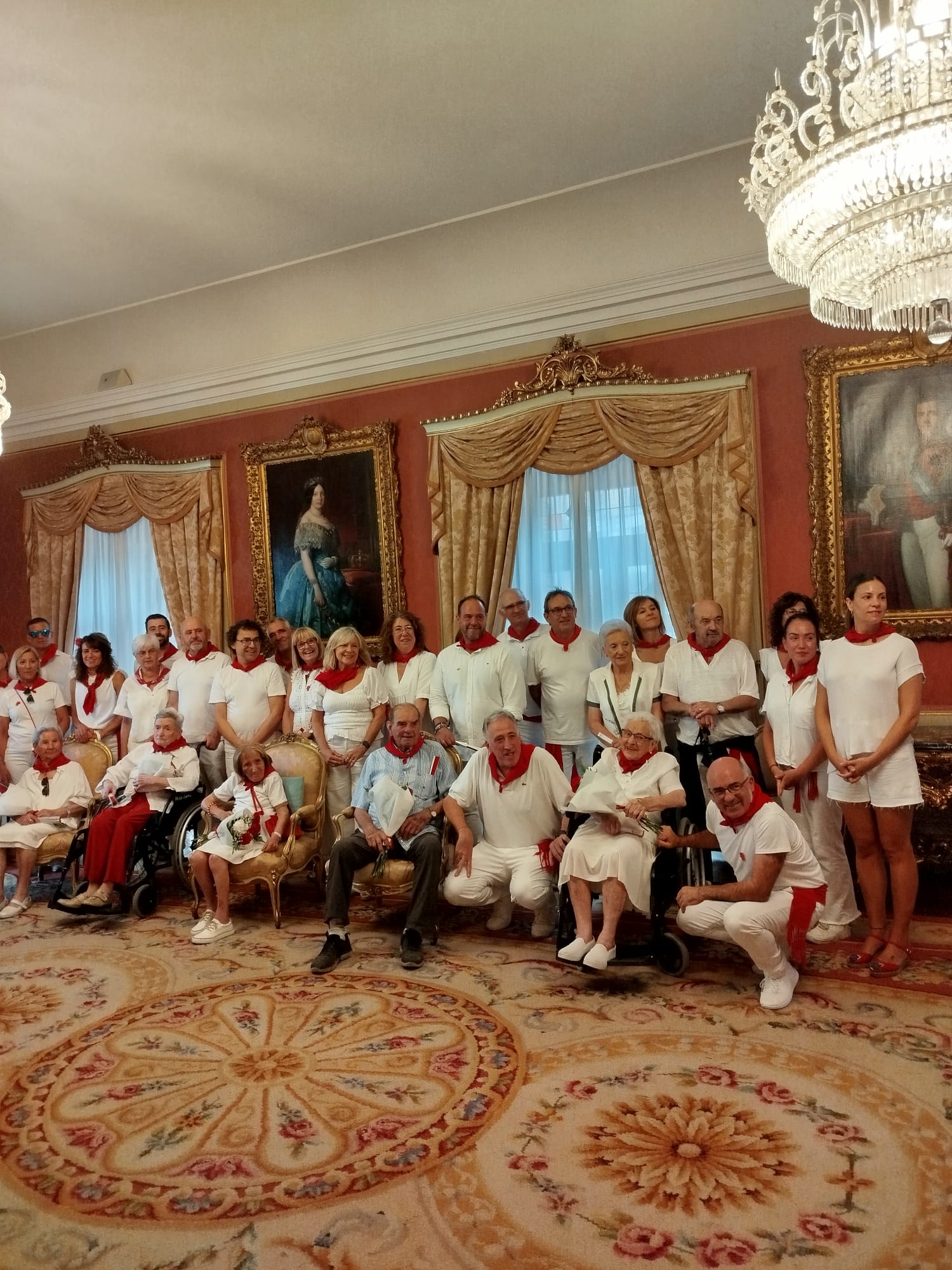 Los Sanfermines dedican su penúltimo día a las personas mayores Los Sanfermines dedican su penúltimo día a las personas mayores