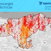 Las tormentas del domingo dejan más de 5.000 rayos en Cantabria Las tormentas del domingo dejan más de 5.000 rayos en Cantabria