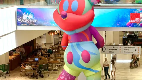 Espectáculos. Princesas y grandes premios: así es MAGIC FUN, la gran cita familiar de Los Arcos durante el mes de julio Espectáculos. Princesas y grandes premios: así es MAGIC FUN, la gran cita familiar de Los Arcos durante el mes de julio