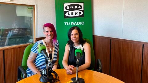 Kora Mor&aacute;n y M&oacute;nica Fraile en el estudio de Onda Cero Guadalajara