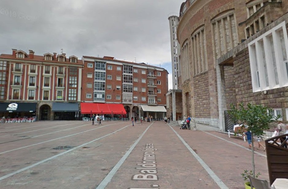 Torrelavega volverá a instalar una pantalla gigante para el partido de España en la semifinal del Mundial Torrelavega volverá a instalar una pantalla gigante para el partido de España en la semifinal del Mundial