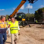 La tranviarización y duplicación de la vía del TRAM incorporará tres nuevos cruces semafóricos y un paso de vehículos de emergencia La tranviarización y duplicación de la vía del TRAM incorporará tres nuevos cruces semafóricos y un paso de vehículos de emergencia