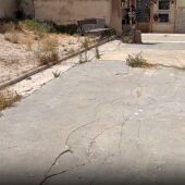 El PSOE de Elche reclama limpieza y atención en el ‘cementerio viejo’ y su entorno ante el estado de abandono 