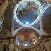 El cielo del Misteri d’Elx luce ya en lo alto de la basílica de Santa María para las representaciones de agosto de 2026.