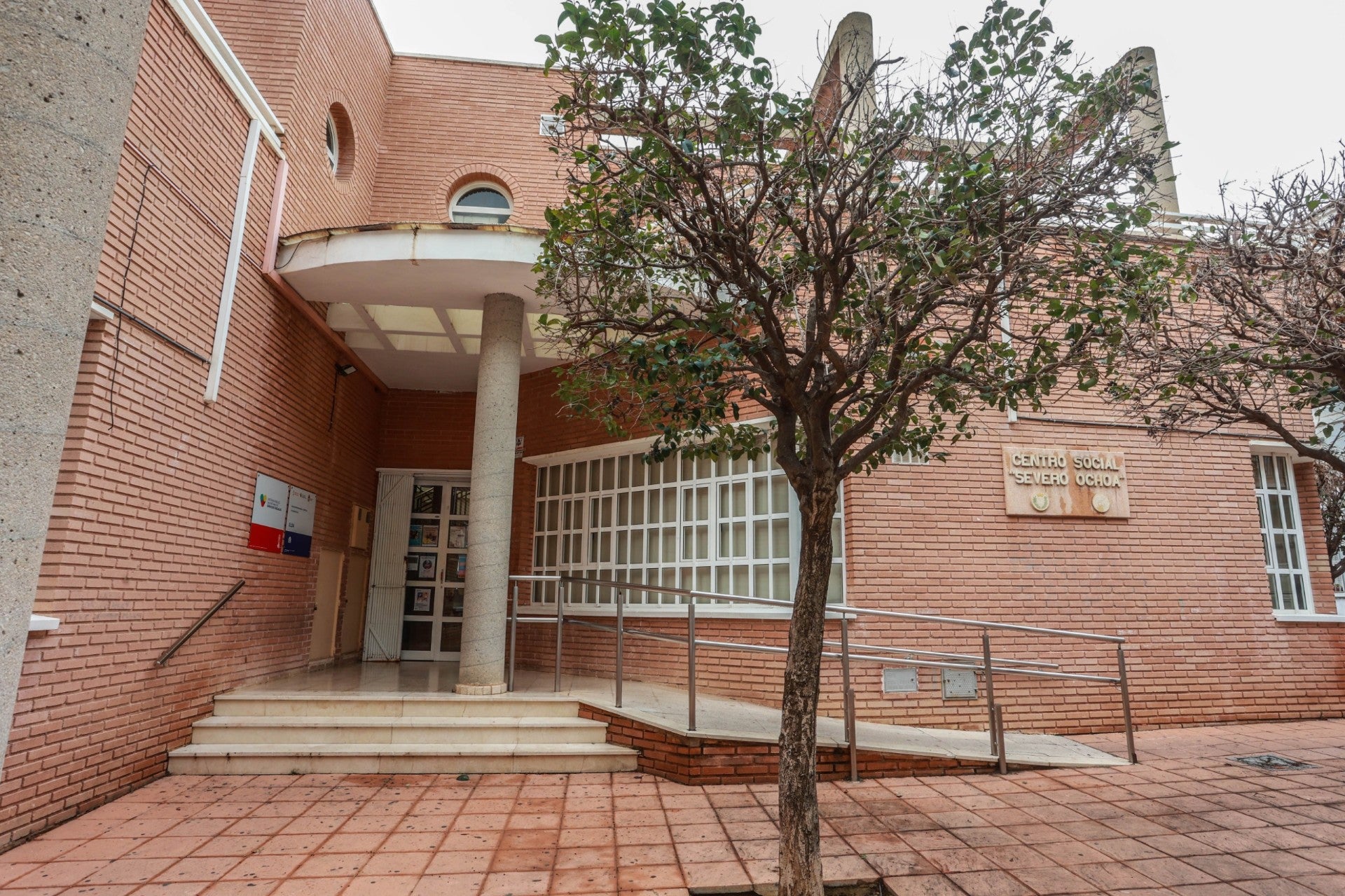 El Ayuntamiento de Elda adjudica por más de 447.000 euros los servicios ‘Menjar a Casa’ y ‘Major a Casa’ El Ayuntamiento de Elda adjudica por más de 447.000 euros los servicios ‘Menjar a Casa’ y ‘Major a Casa’
