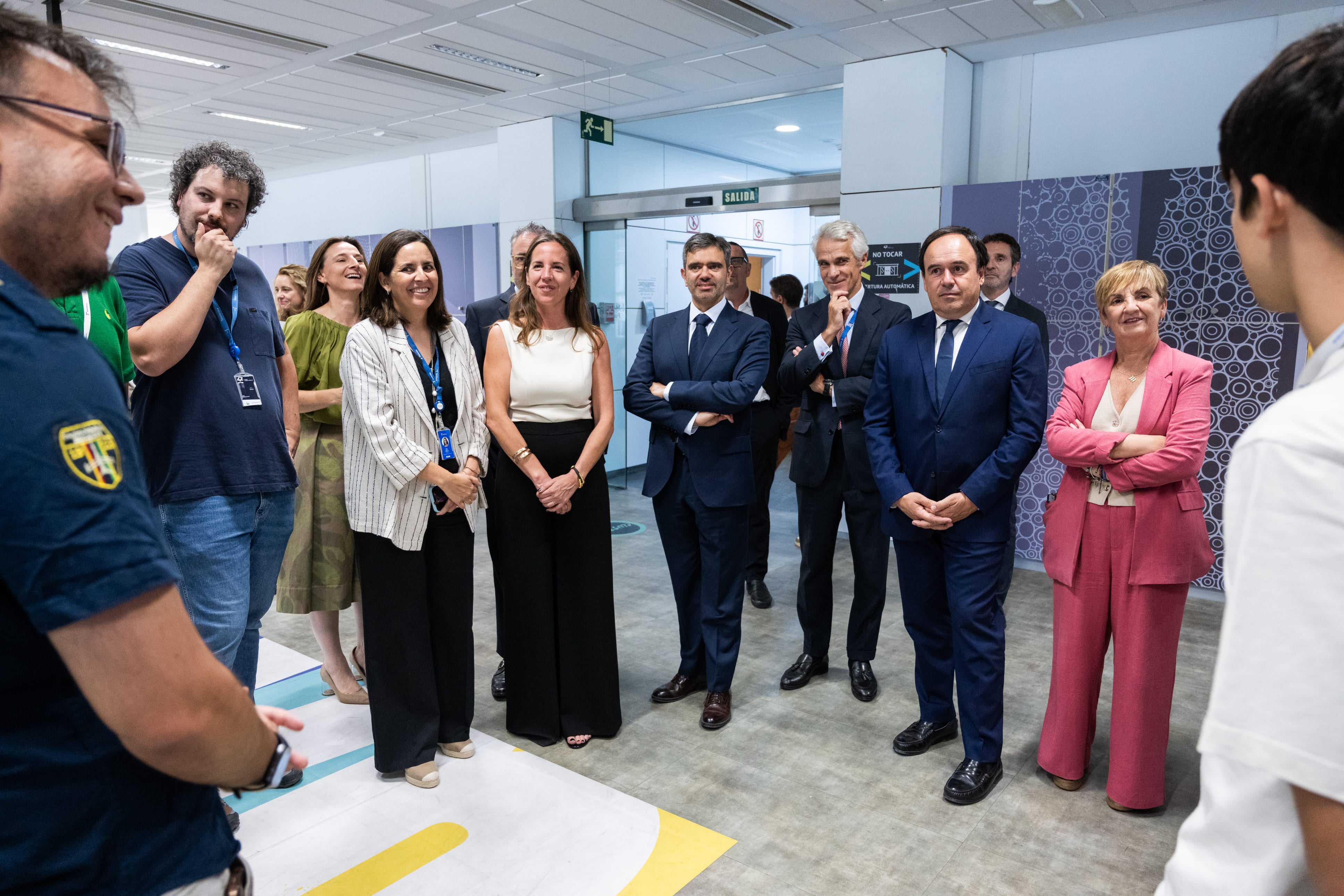 Fundación Telefónica y la Generalitat impulsan la formación en tecnologías digitales Fundación Telefónica y la Generalitat impulsan la formación en tecnologías digitales